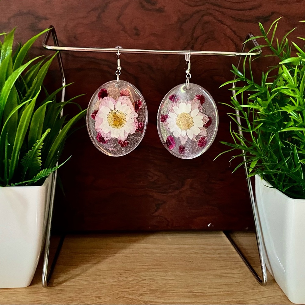 Daisy earrings